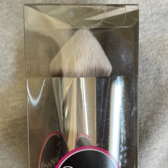 NWOT 4DHD™ KABUKI BRUSH - Picture 7 of 7